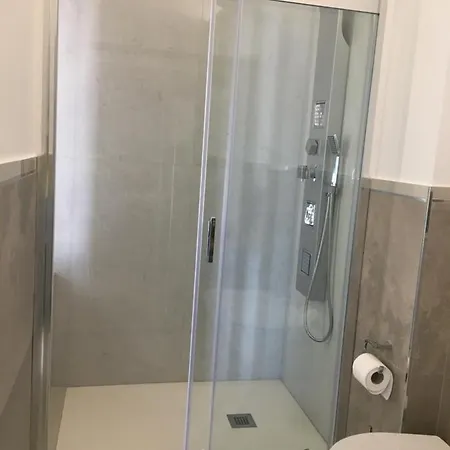 Barrile's 4* أولبيا
