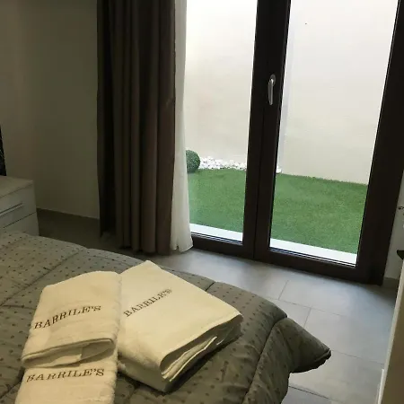 بيت ضيافة Barrile's